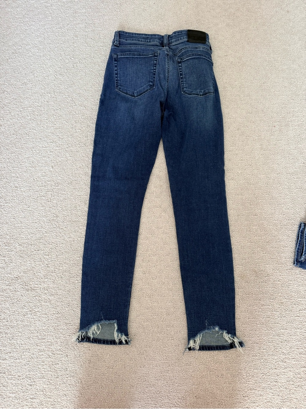 Lucky Brand, size 27. 5 pairs of Light to Dark Washes! - Picture 13 of 16